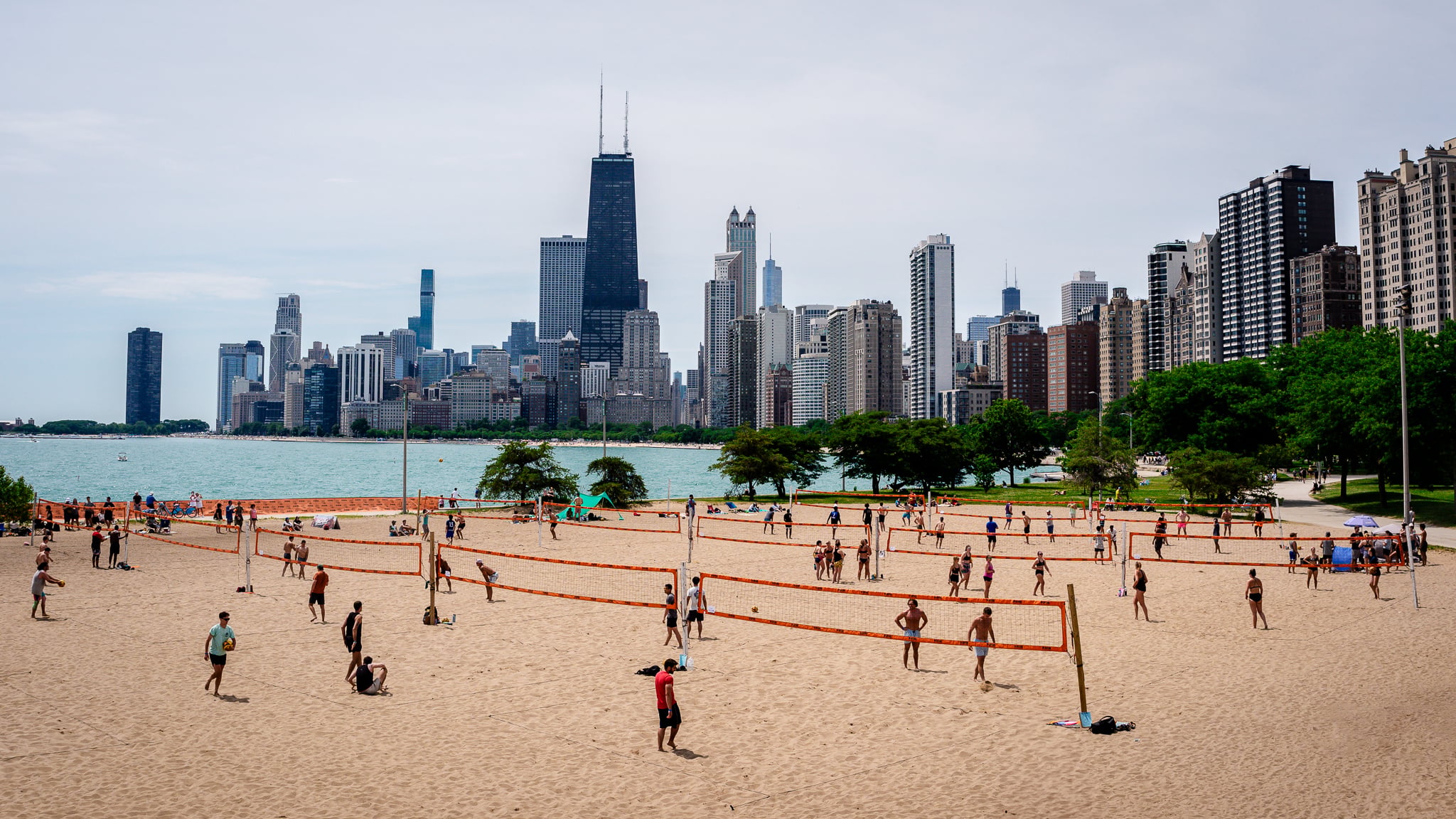 Players Sport & Social members playing together in Chicago